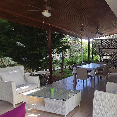 Triblex Villa I Private Beach I Walking Distance To The Sea 300 Meters シダ エクステリア 写真